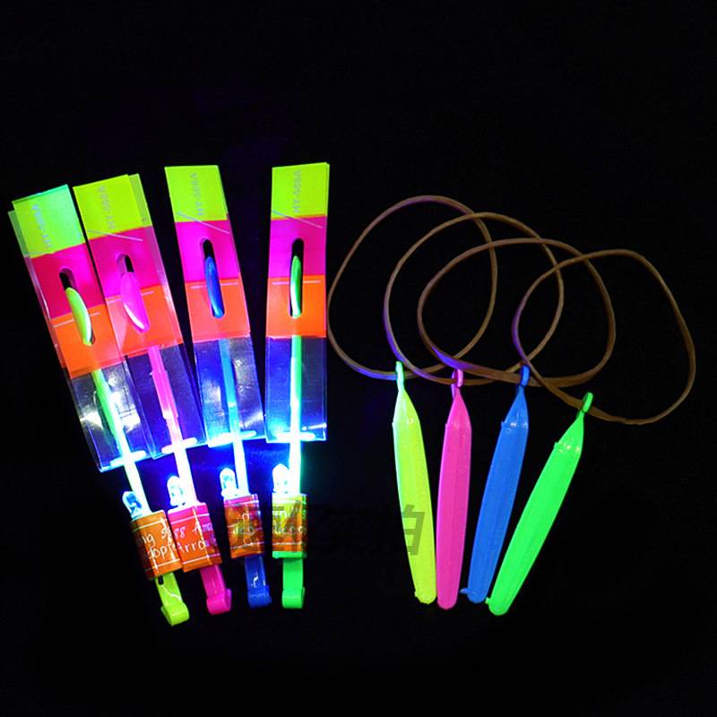 Glowing Black Book Flying Arrow Bamboo Dragonfly Night Market Stalls Everbright Toys Glowing Toys Hot Selling Night Market Stalls