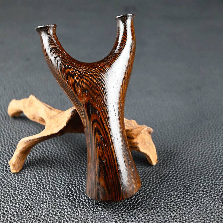 Slingshot authentic adult special high -precision new Flying Tiger traditional flat -skinned solid wood competition wooden wood