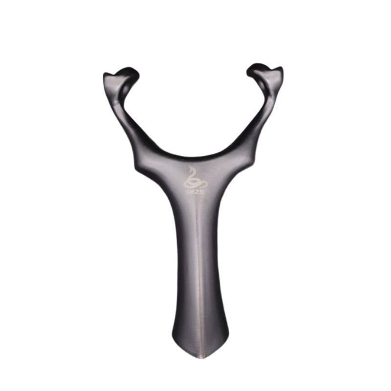 THE NIGHT KNIGHT'S PYTHON'S FURY STEEL IS DESIGNED FOR HIGH-PRECISION SLINGSHOTS