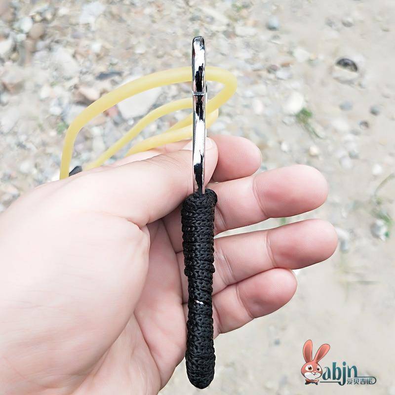Stainless steel slingshot diamond flat skin band fast pressure avoids high -precision toys children outdoor competitive shelf