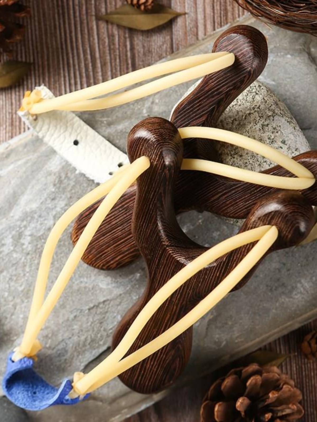 New slingshot Daquan adult outdoor actual combat competition high power high accuracy, flat rubber band group bow and arrow shooting