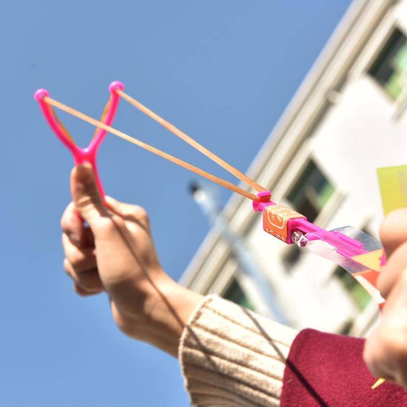 Fly arrow, little new slingshot toy, double-lighted