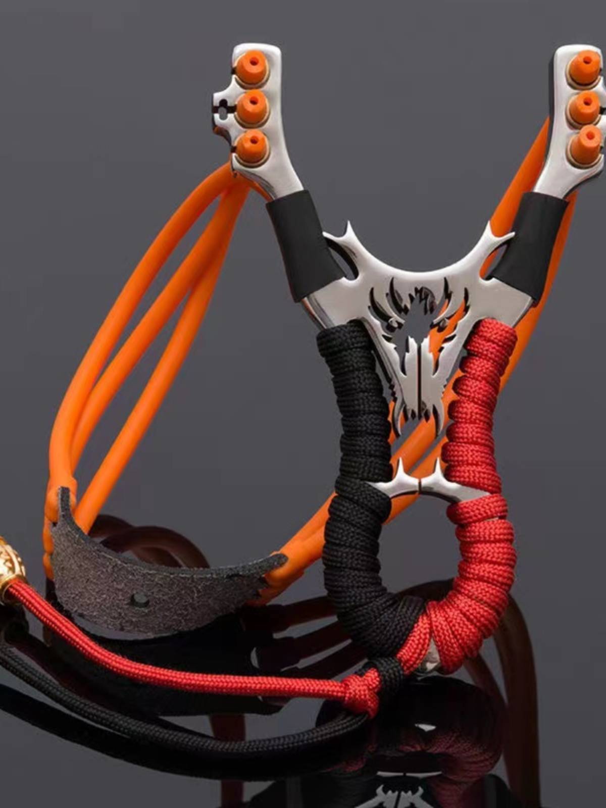 Stainless steel straight slingshot High -precision high -precision powerful new dragon traditional 6 -share ammunition adult special play pigeon