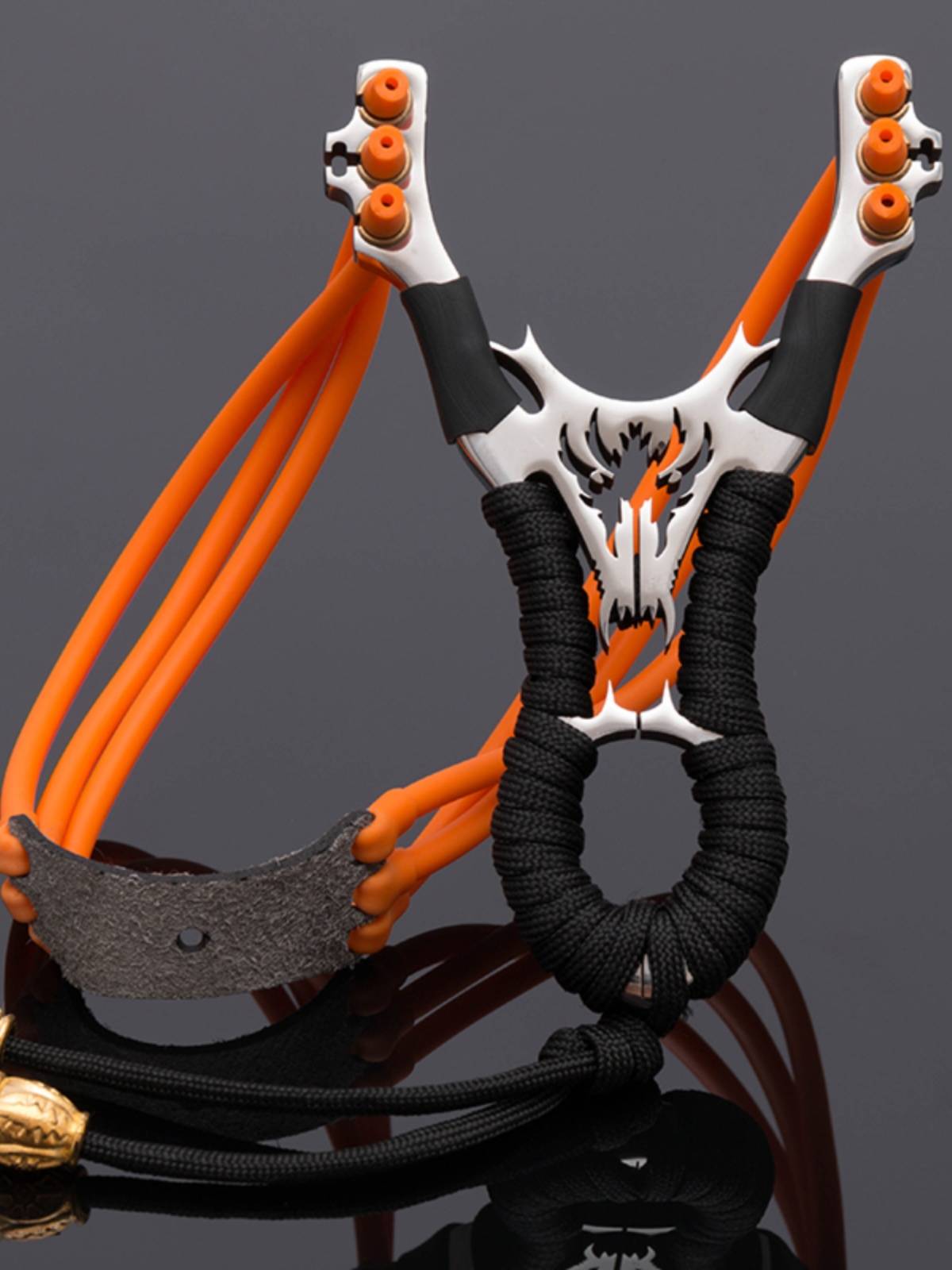 Stainless steel straight slingshot High -precision high -precision powerful new dragon traditional 6 -share ammunition adult special play pigeon
