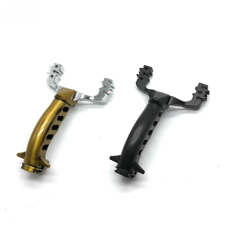 Gold Assassin's 3-calorie, 6-by-cow-out-of-the-ground race, black-and-black-metallic stabbing