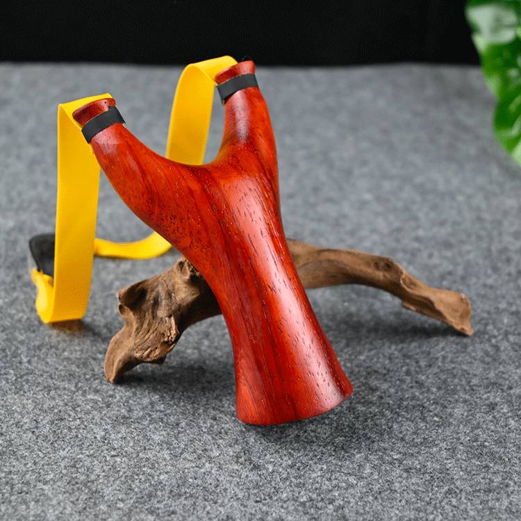 The new flying tiger slingshot authentic adult special high -precision traditional competition solid wood outdoor wood