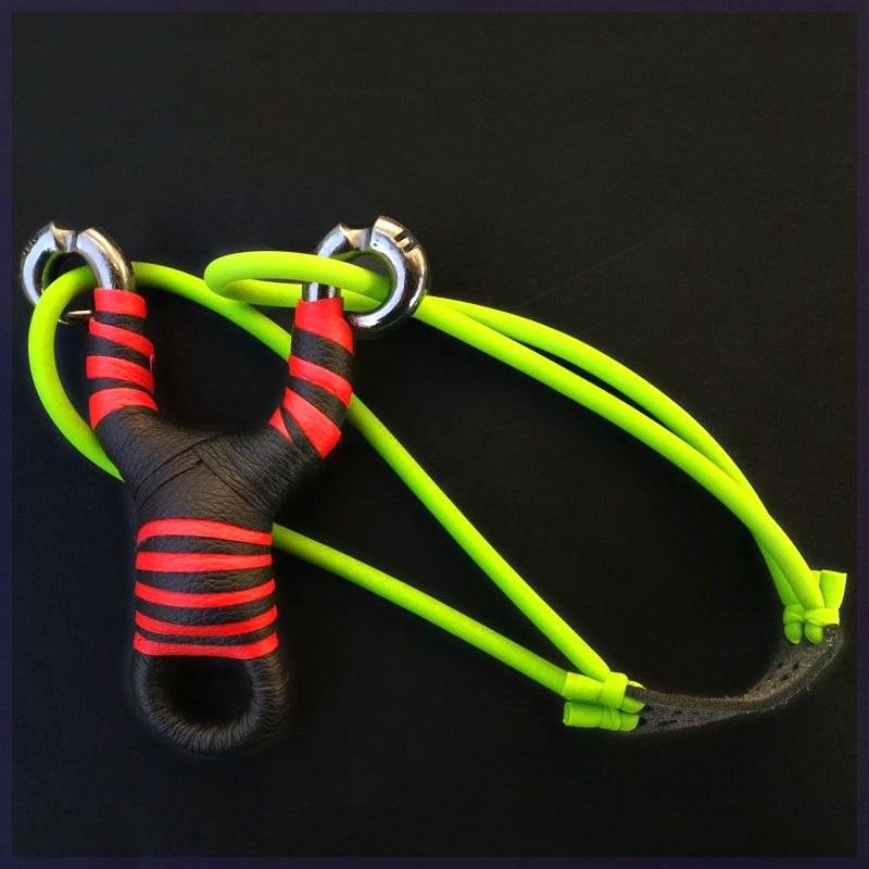 Slingshot adult special Tibetan antelope traditional rubber band slingshot anti -curved metal bullet rack strong competitive steel