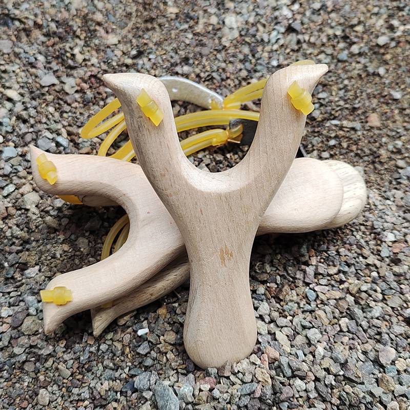 Children's slingshot toy solid wood bombers Daquan high -precision wood safe rubber band outdoor little boy toys