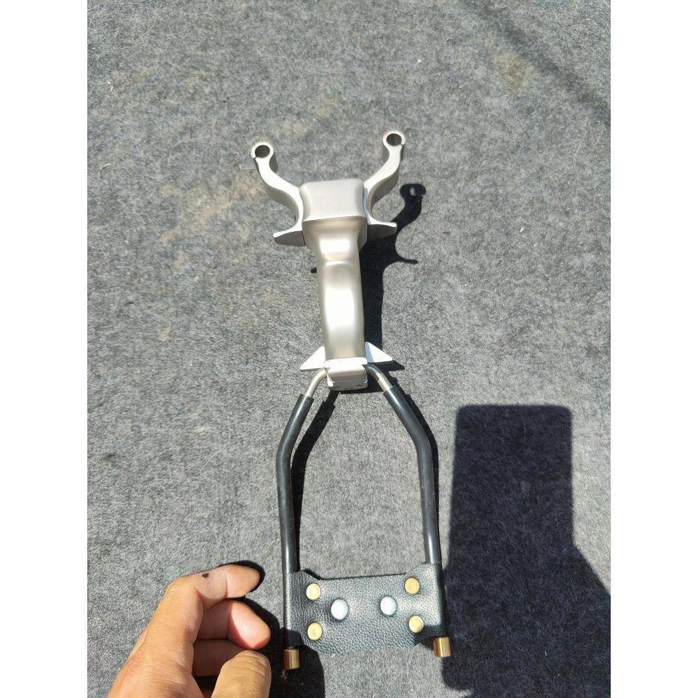 Gingo slingshots and sling fish with all the power of the titanium slingshot