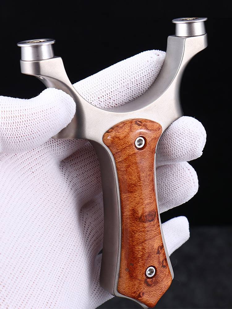 Gongtu Stainless Steel Mavericks Book Flying Tiger High Precision Great Powerful Bar Bottle Outdoor Combat Actual Combat Boat Bow