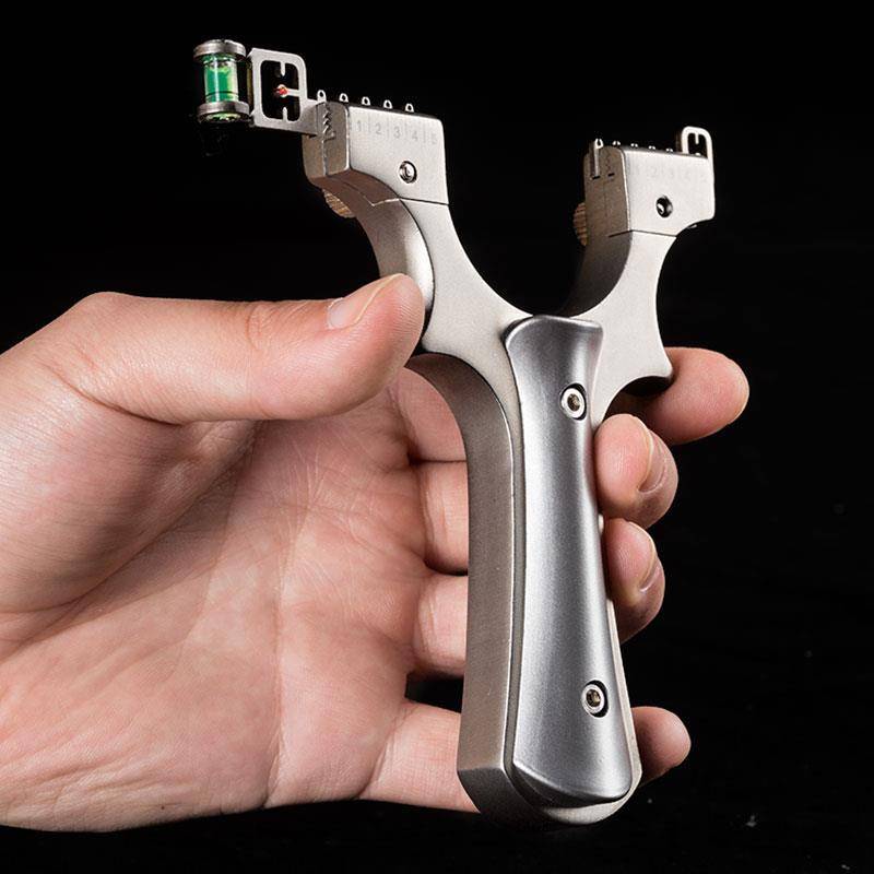 New slingshot High -precision high -precision power 304 stainless steel flat skin free of charge, naked bow, laser infrared