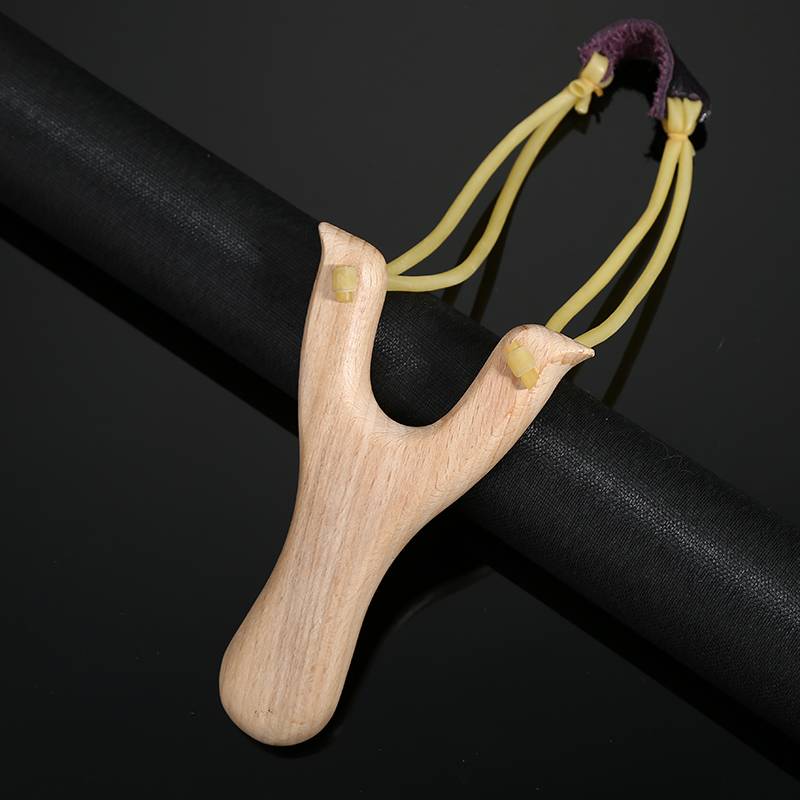 Outdoor slingshot traditional high -precision wooden children's wooden rubber band wooden solid wood toy mud safe ejection