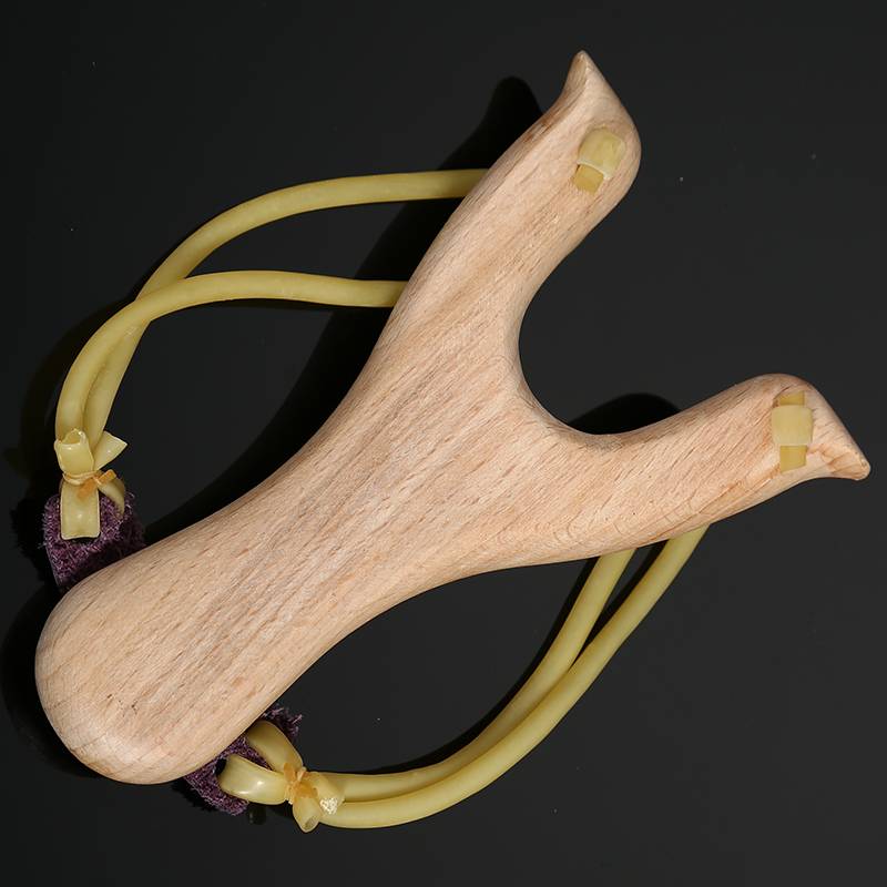 Outdoor slingshot traditional high -precision wooden children's wooden rubber band wooden solid wood toy mud safe ejection