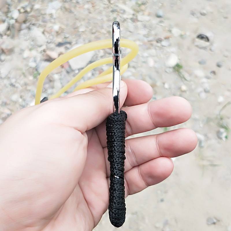 The mini-blank slingshot, the big, big, high-precision, new, little naked toy