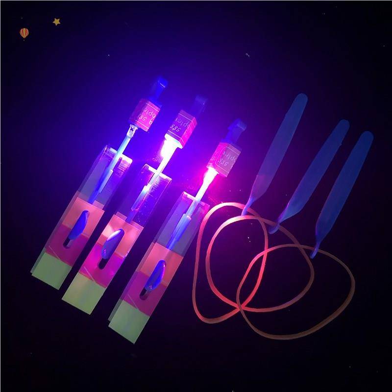 Children's Lighting Bow Flying Arrow Small toy Night Sparks Pen Male Light Bamboo Dragon Flying Flying Flying Fairy Push