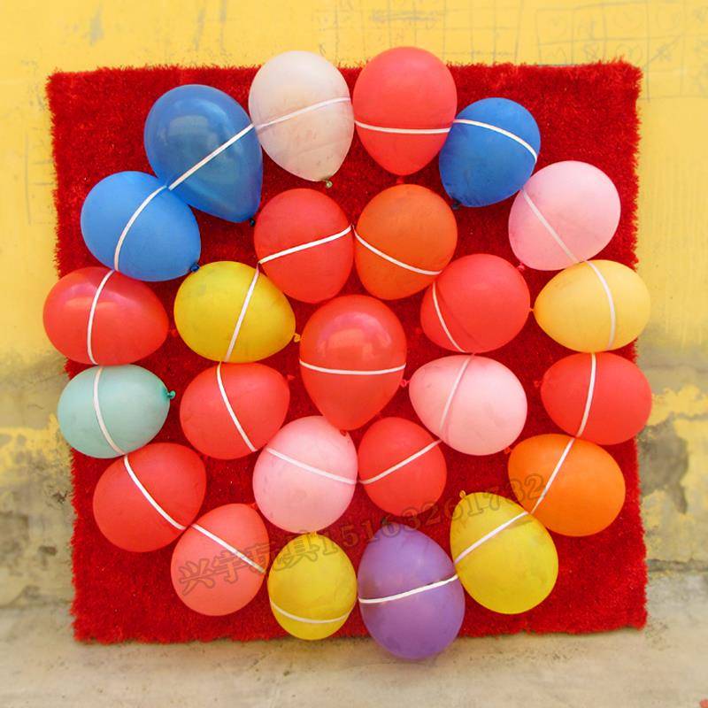 Set up an archery Big Balloon Dart Drive to grow down the pilling carpet dart target large balloon board park night market to use a dart dart