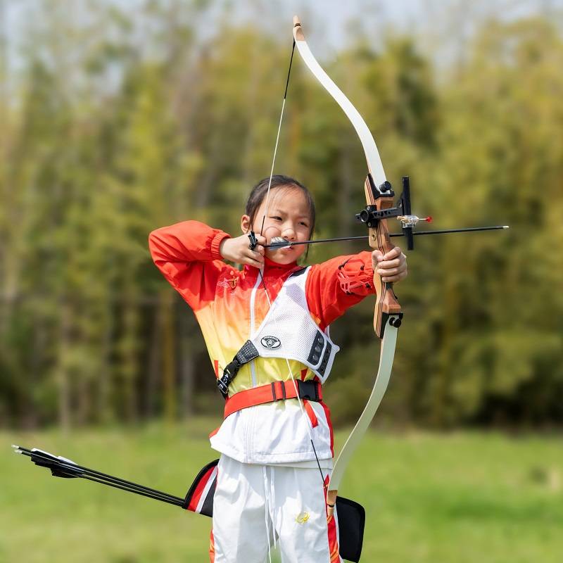 Entry -level children's layer pressure bow arrow shooting sports equipment archery toy set 8+