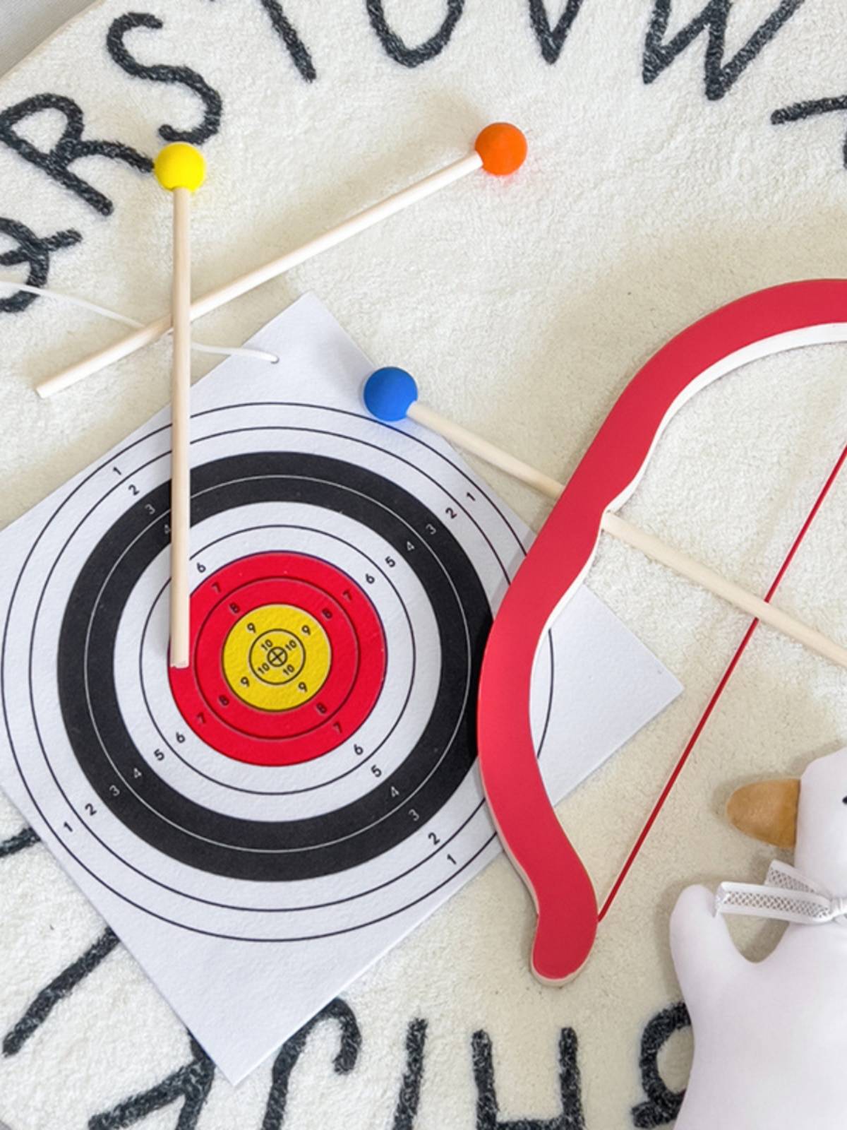 Children's bow, arrow toy sleeve entry shooting shooting arrow crossbow target professional suction cup users outside sports boys puzzle
