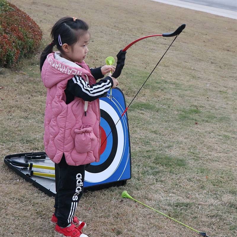 Children's safety bow and arrow toy shooting sports suction cup suction bow and arrow set Scenic area park stall game archery target