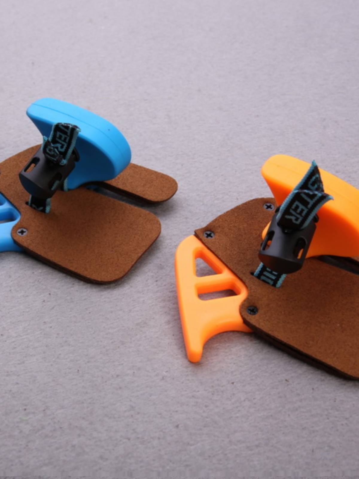 Anti -curvy bow shooting finger bow and arrow leather index finger Bicaster Beca Kuste ASA adult youth children