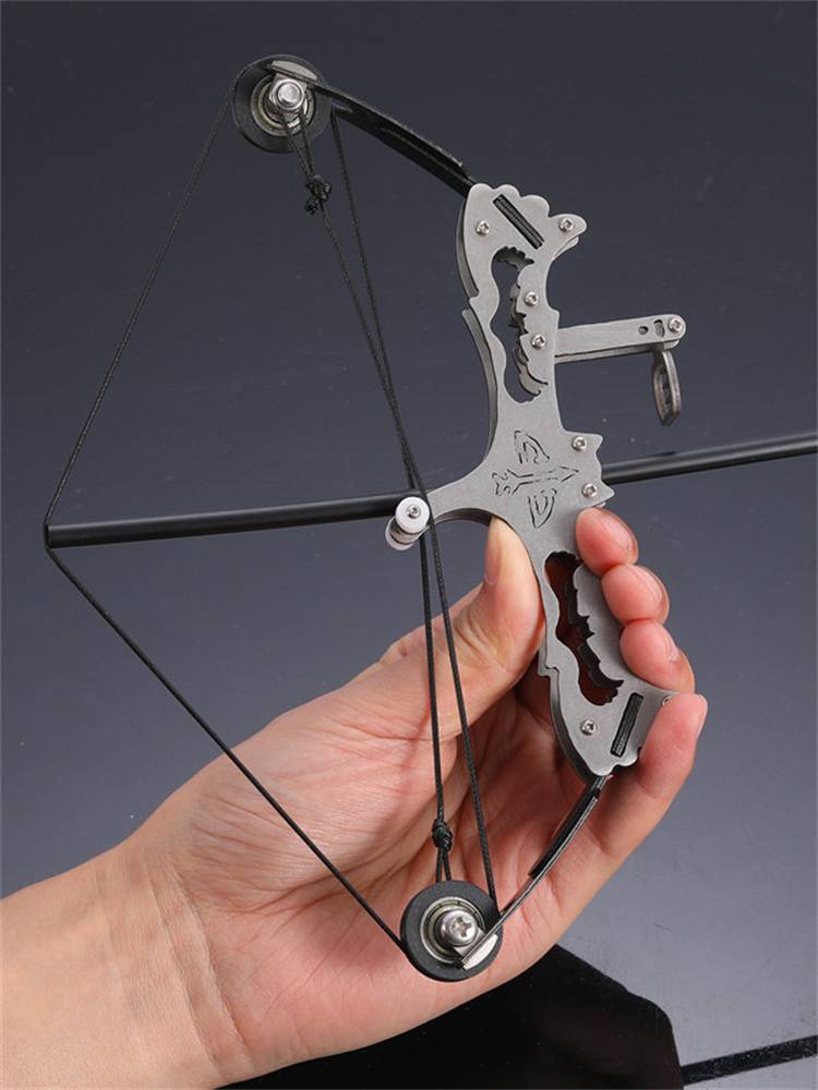 Stainless steel micro -mini -composite bow arrow pulley bow arrow bold bold band aiming weapon small bow and arrow