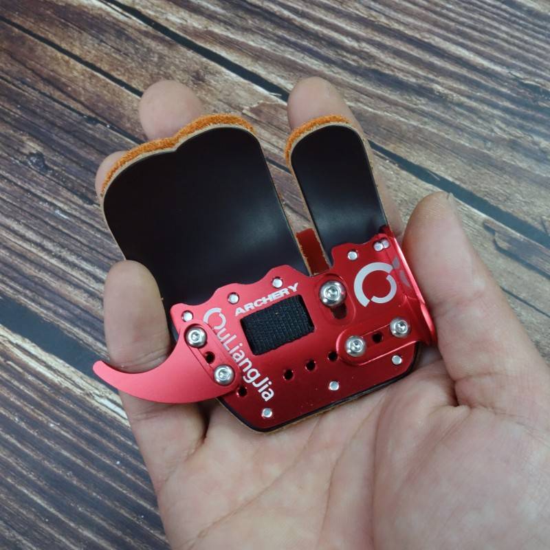 Competing Protector Finger - Red