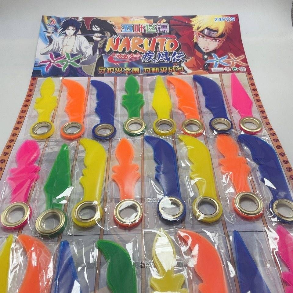 Naruto triangular dart can fold the rotation and rotate rotation dart, nostalgic children's male student small sales department hanging board toys