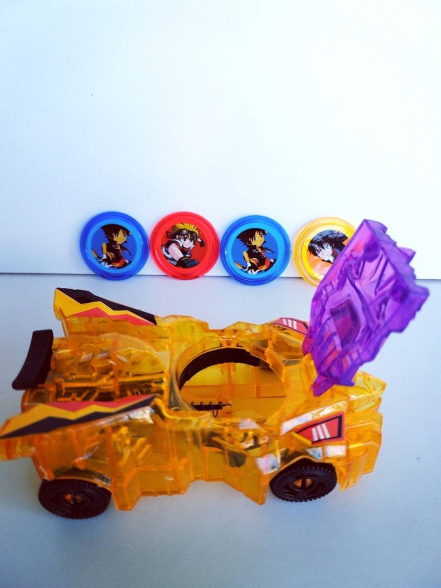 Sugar -playing products Little Tuzong Storm Racing with a shooting dart car racing