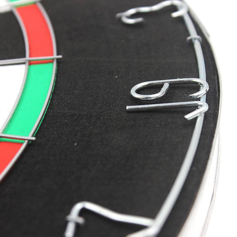 The dart darts set a professional competition, and the flyers use 18 needles in the room to thicken the two-sided physical fitness target