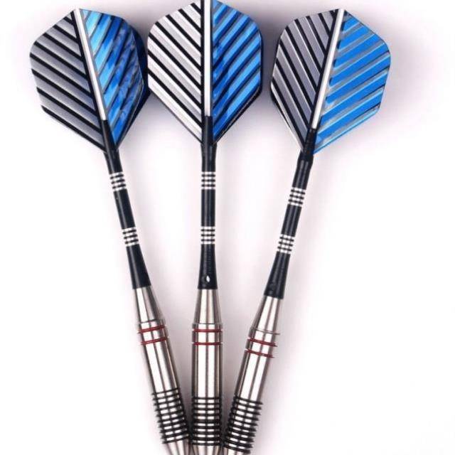 Protect creative gold and throw explosion darts indoor household competition accessories.