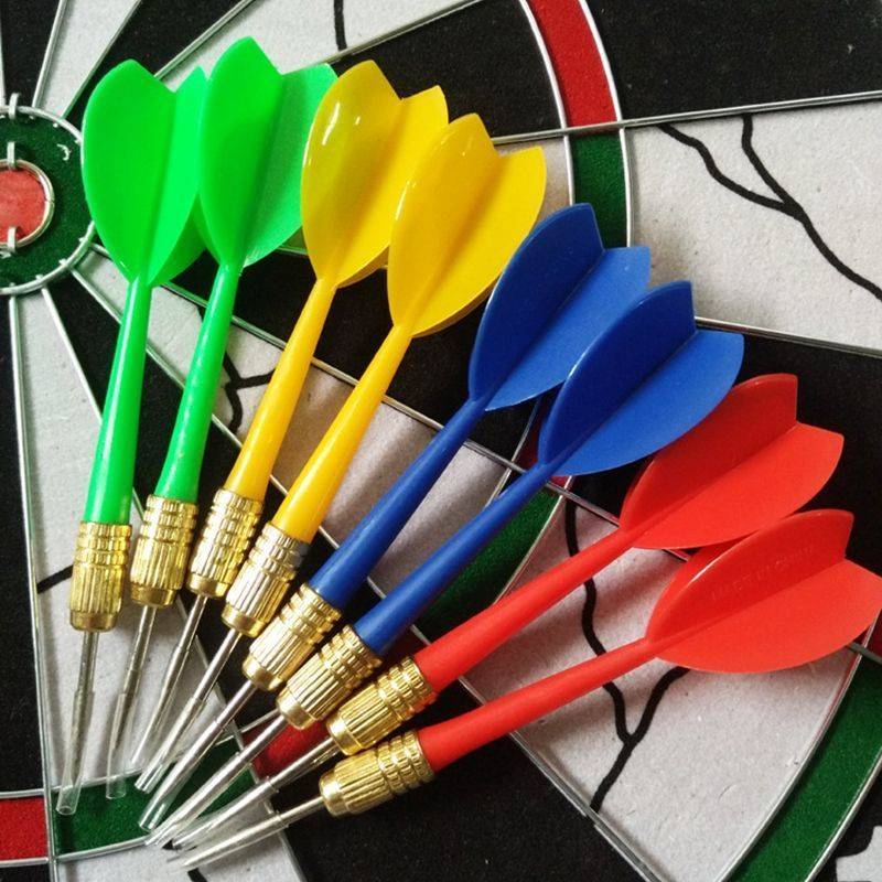 12 colour darts (random colour)