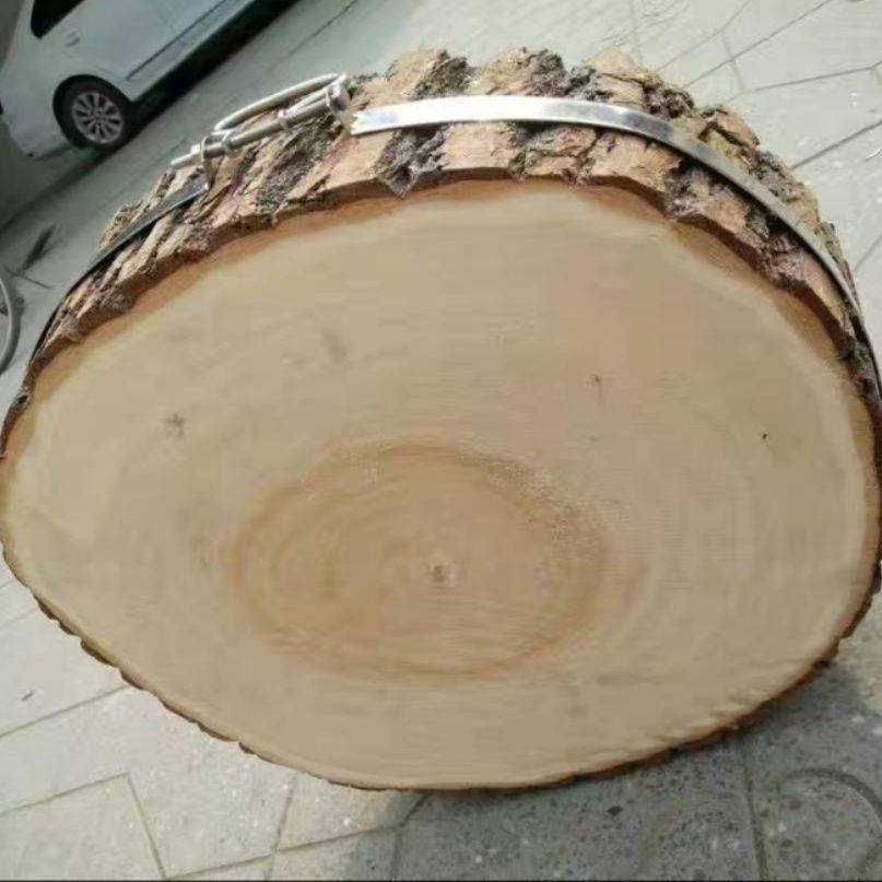 Scratch is used by a flying knife and darts digger in a willow tree and lumber and lumber and lumber and lumber, and an anti-screen meat stand