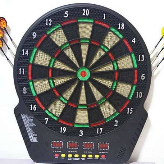 The target new interior competition set is equipped with gold -divided creative darts to benefit the wisdom disk protection and throw entertainment
