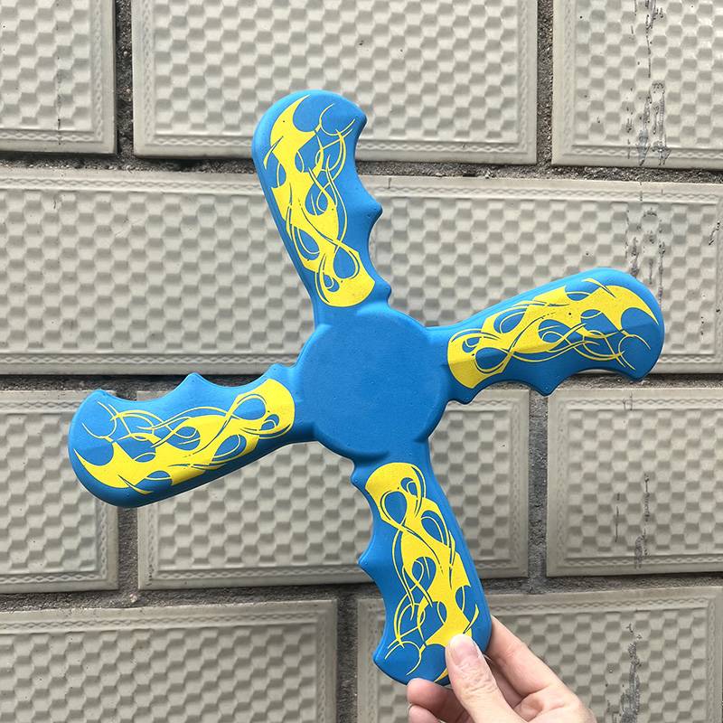 Four-leaf darts -- blue