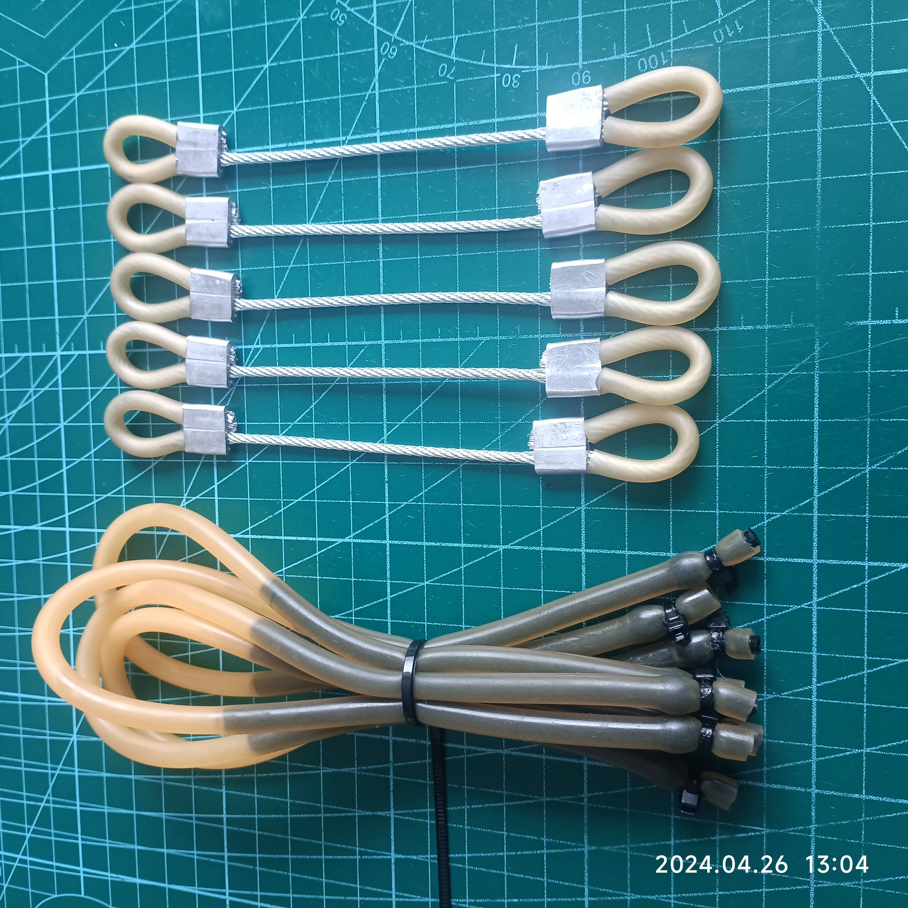 40 Lianfa Weilong composite bow steel wire string is thick 2.5mm to strengthen the rubber band 3070 rubber bands large forces and rubber bands