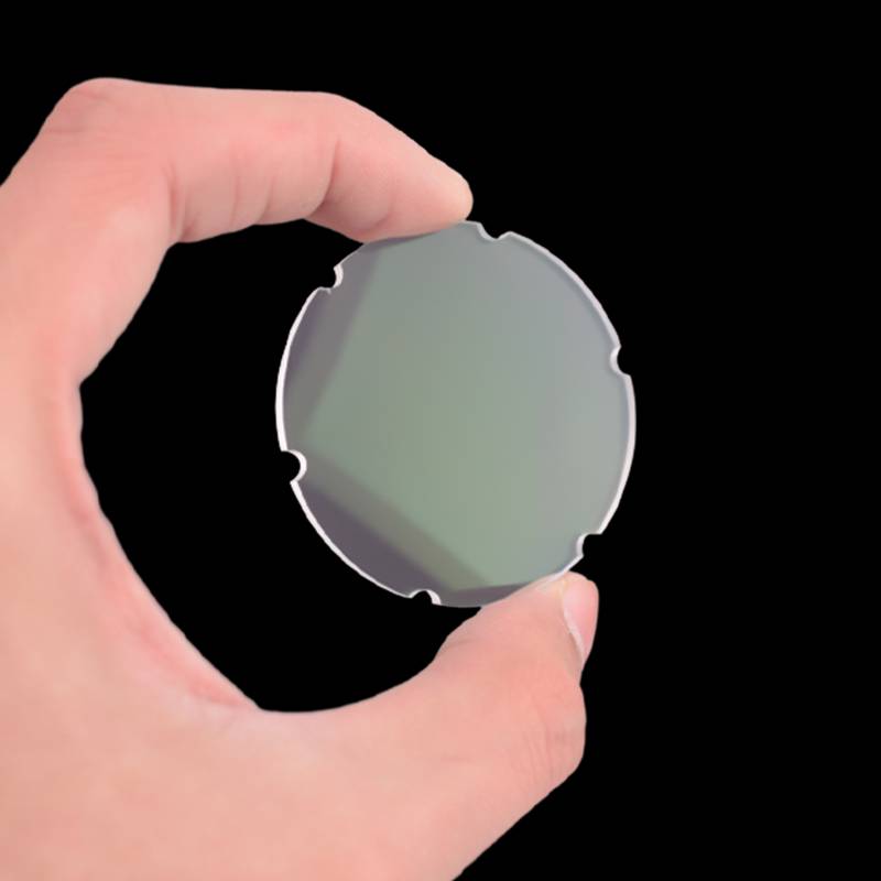 Tommy's lens four times