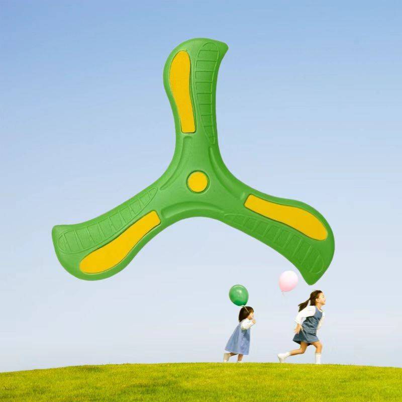 event: magnificent 23cm [green] 1 [child swinging darts] unharmed