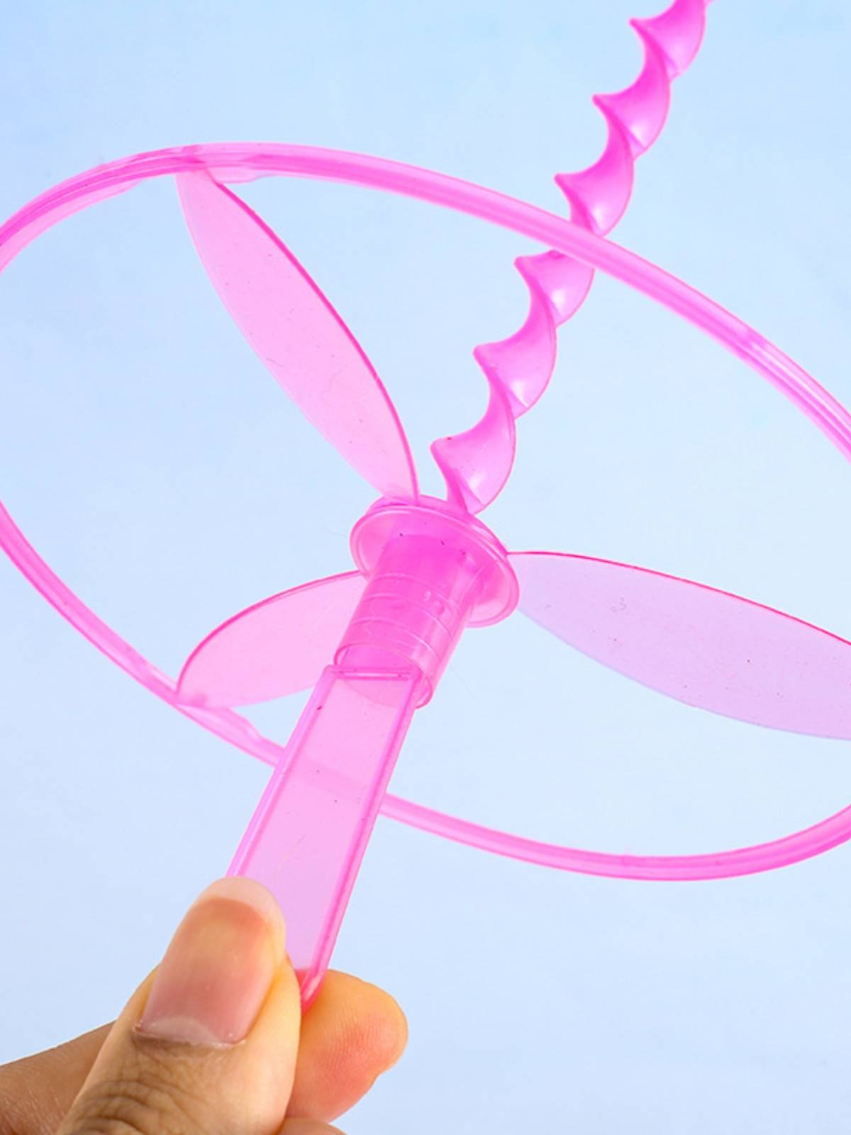 Bamboo Dragonfly Flying Fairy Classic Nostalgic Toys Children's Outdoor Flying Sanota toy Kindergarten Little Gift Prize