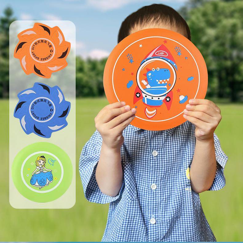 Toy darts for a fly-discretioned child to throw a fly-discretion video game on the outside