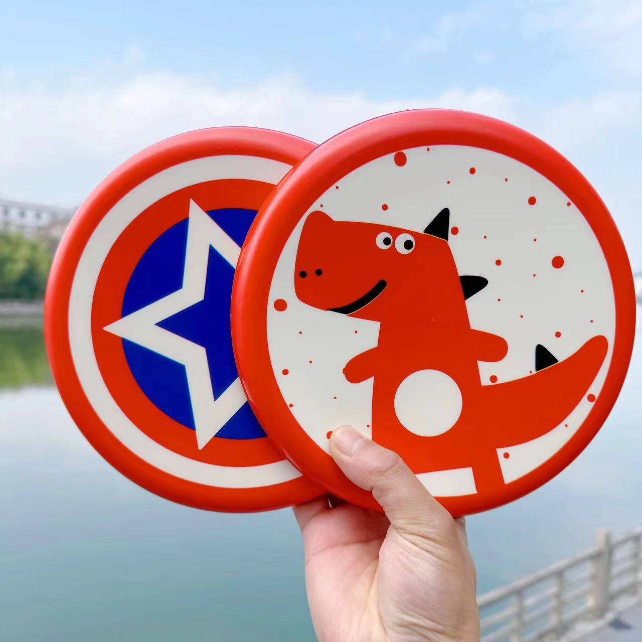 FIVE-STAR SHIELD PLUS RED DINOSAUR