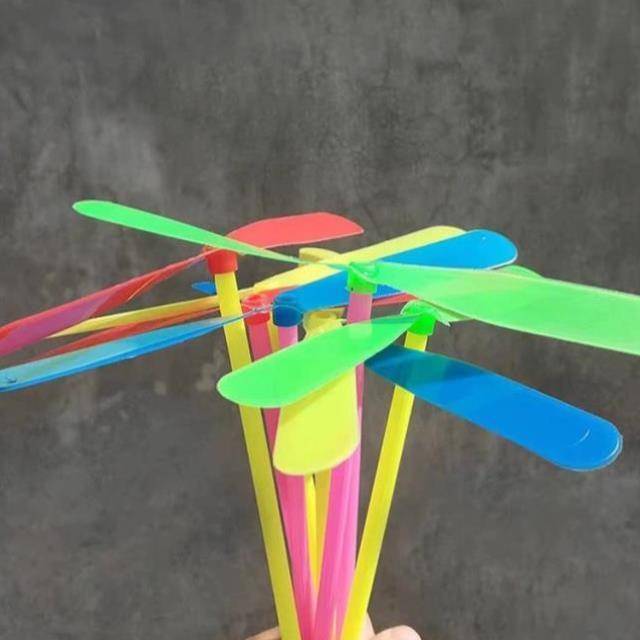 Large bamboo dragonfly Children's toys shy flying flying fairy, outdoor flying plate, bamboo greenfly aircraft hand rubbed luminous