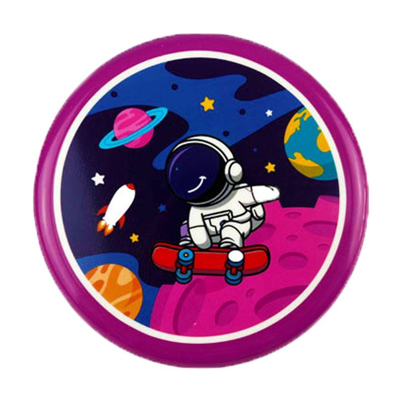 astronaut skateboard