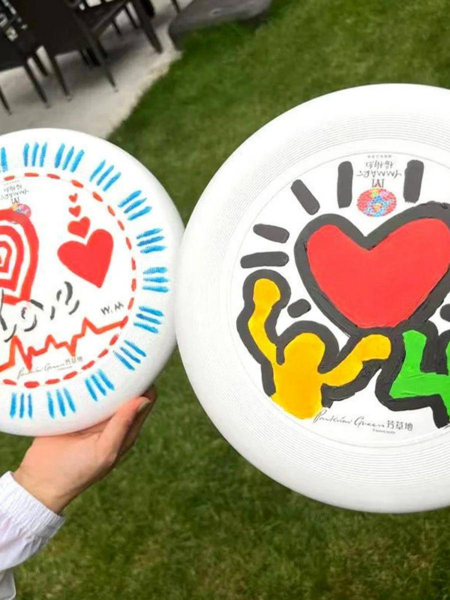 FLYING DISK PAINTING OF DIY CHILDREN'S HOMES AND CHILDREN'S SPRING SPORTS TOY PAINTING OF OUTDOOR FLOPPY FLYING DISK
