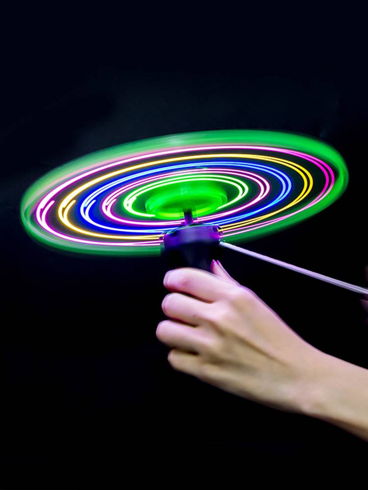 Children's large pull -line flying saucer outdoor light -emitting flying disk male girl bamboo dragonfly thickened flying sky launch small toys