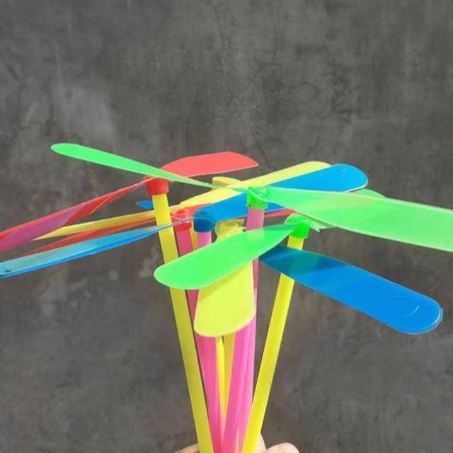 Large bamboo dragonfly Children's toys shy flying flying fairy, outdoor flying plate, bamboo greenfly aircraft hand rubbed luminous