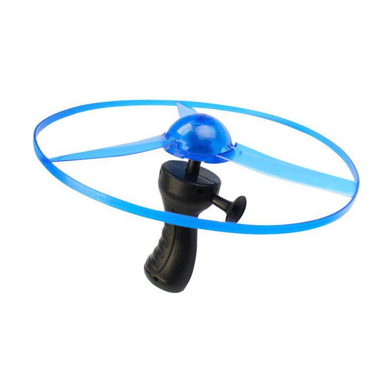 The new colorful light emitting flying saucer 5 light pull line flying saucer flying sky fairy six light flying disk children's land outdoor toys