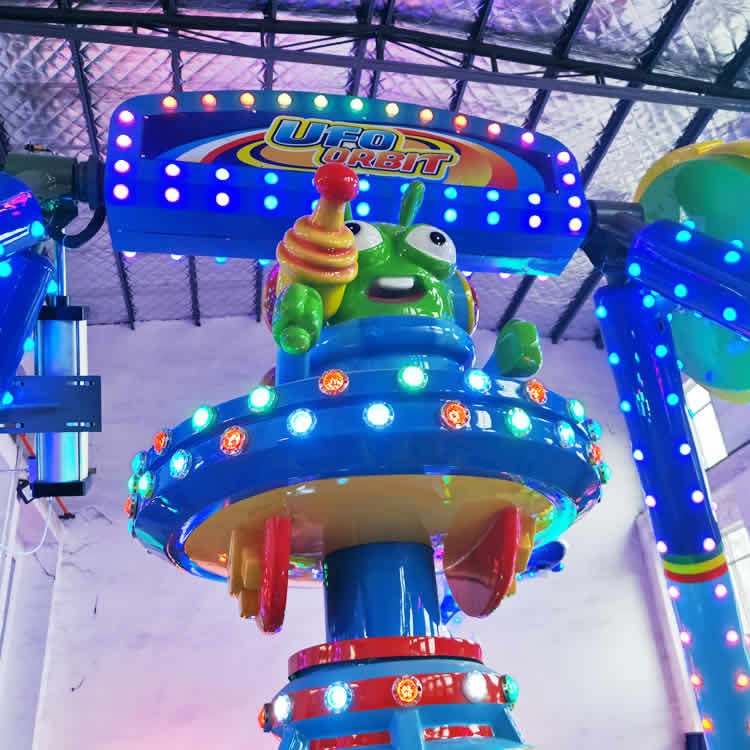 China Best Selling Original Amusement Park Ride Mini UFO Pendulum Electric Mini UFO Frisbee Ride for Sale