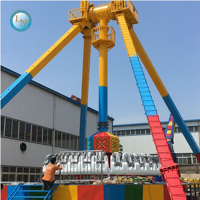 Hot sale 360 Degree Rotation Swing Frisbee Big Pendulum Rides On Outdoor Amusement Park