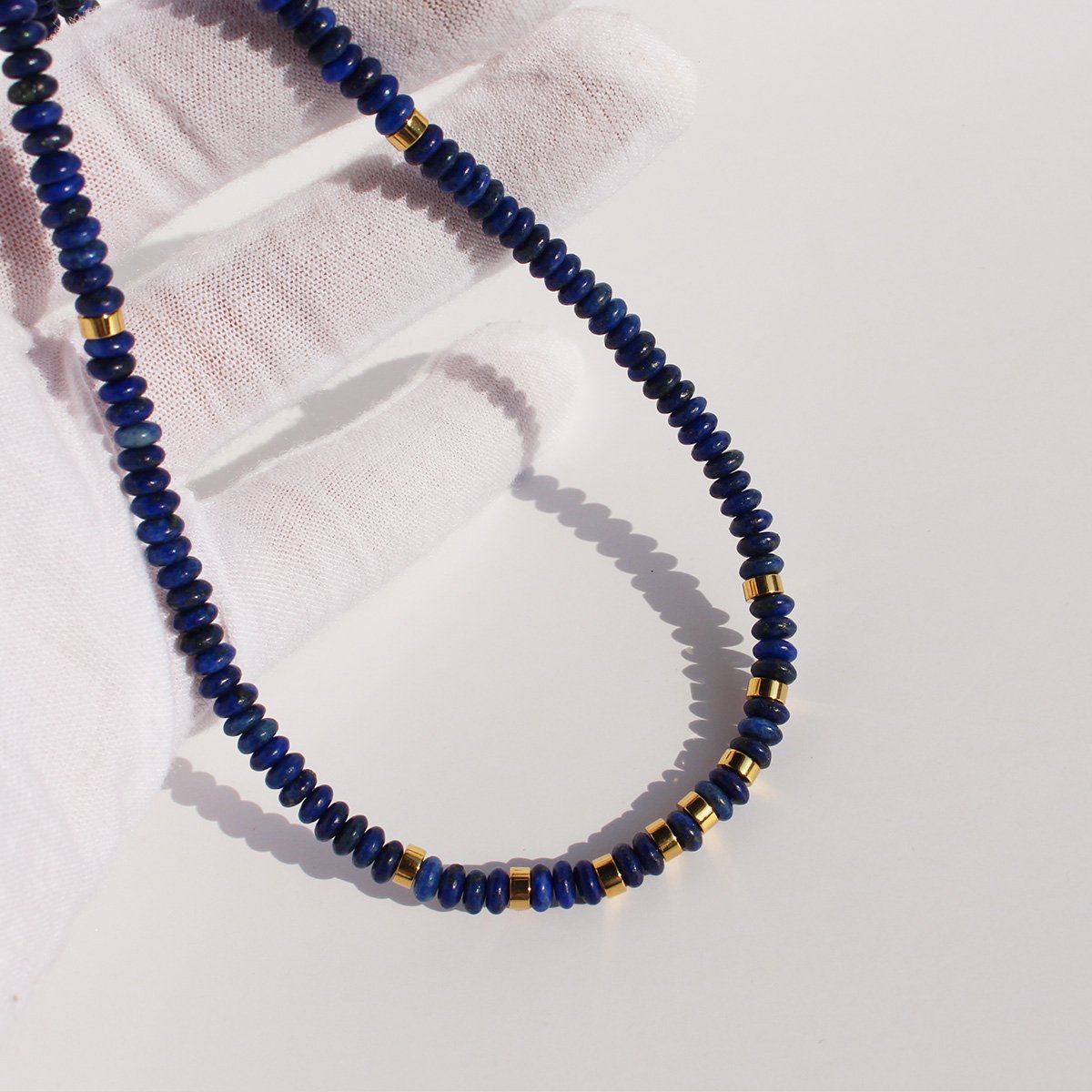 Frisbee Lapis Lazuli beaded necklace Natural stone female European and American niche premium atmospheric clavicle chain 478