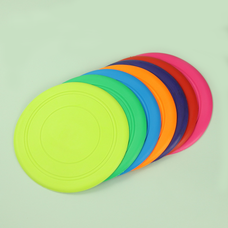 Wholesale Custom Eco Friendly Pet Rubber Play Mat Outdoor Dog Training Throwing Toys Silicone Frisbees for Game Exercise
